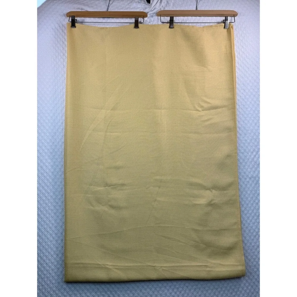 Laura Ashley Yellow Rectangular Tablecloth‎ 58x84 Solid Textured Woven Polyester